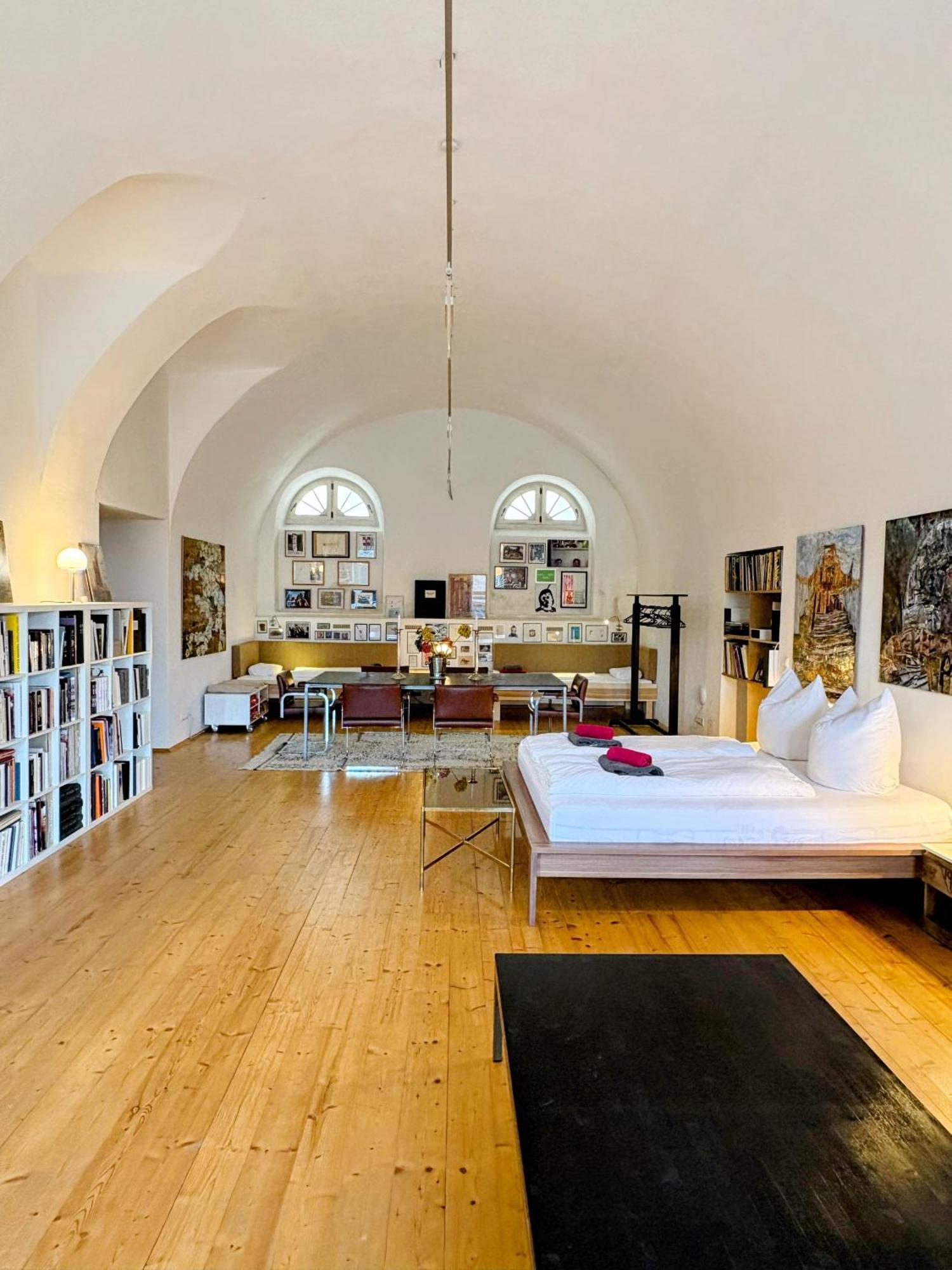 Schloss Hollenburg Aparte Apartments เครมส์ อัน แดร์โดเนา ภายนอก รูปภาพ
