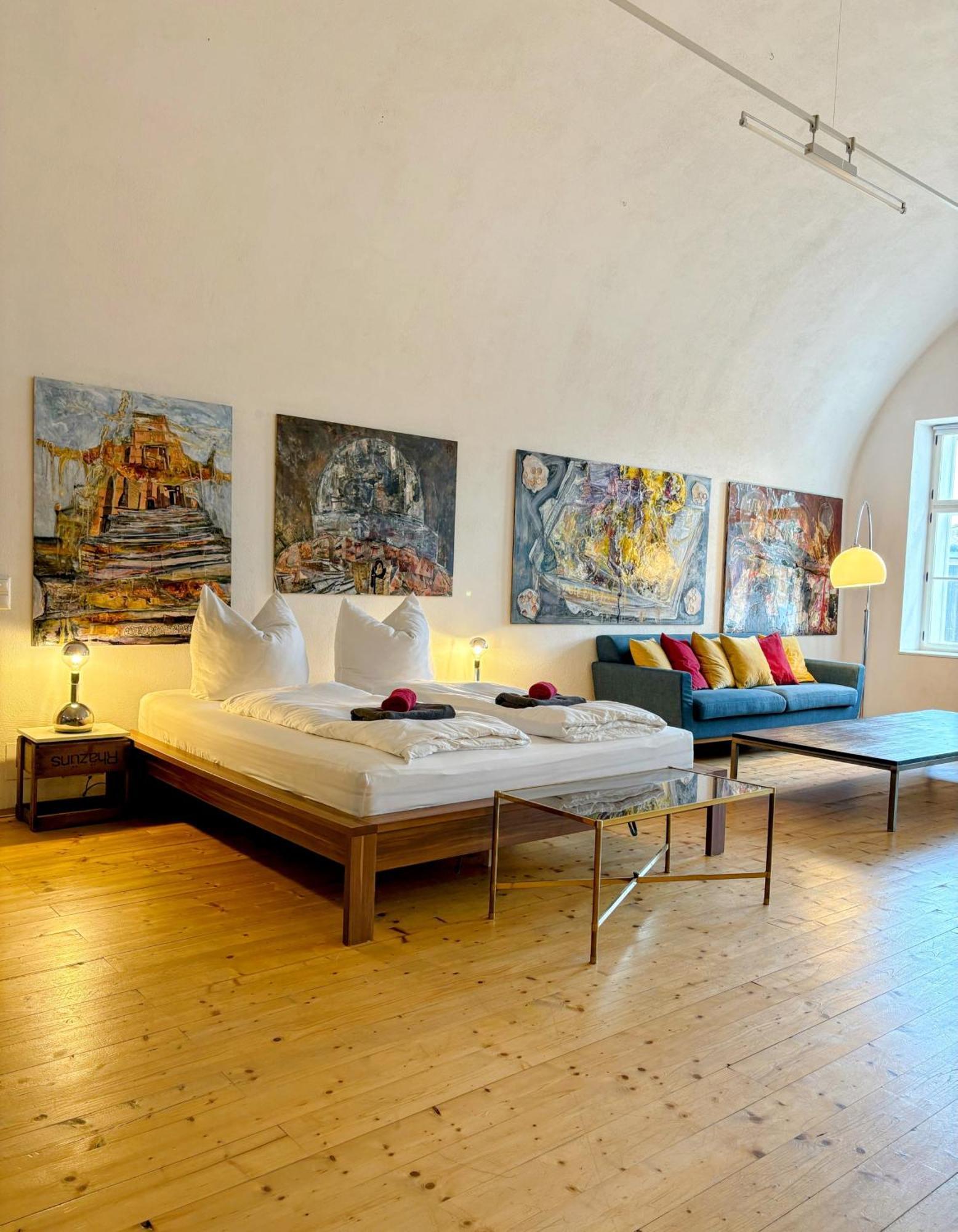 Schloss Hollenburg Aparte Apartments เครมส์ อัน แดร์โดเนา ภายนอก รูปภาพ